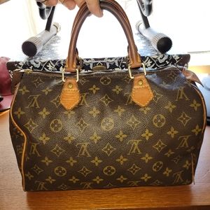 Authentic Louis Vuitton Speedy 30